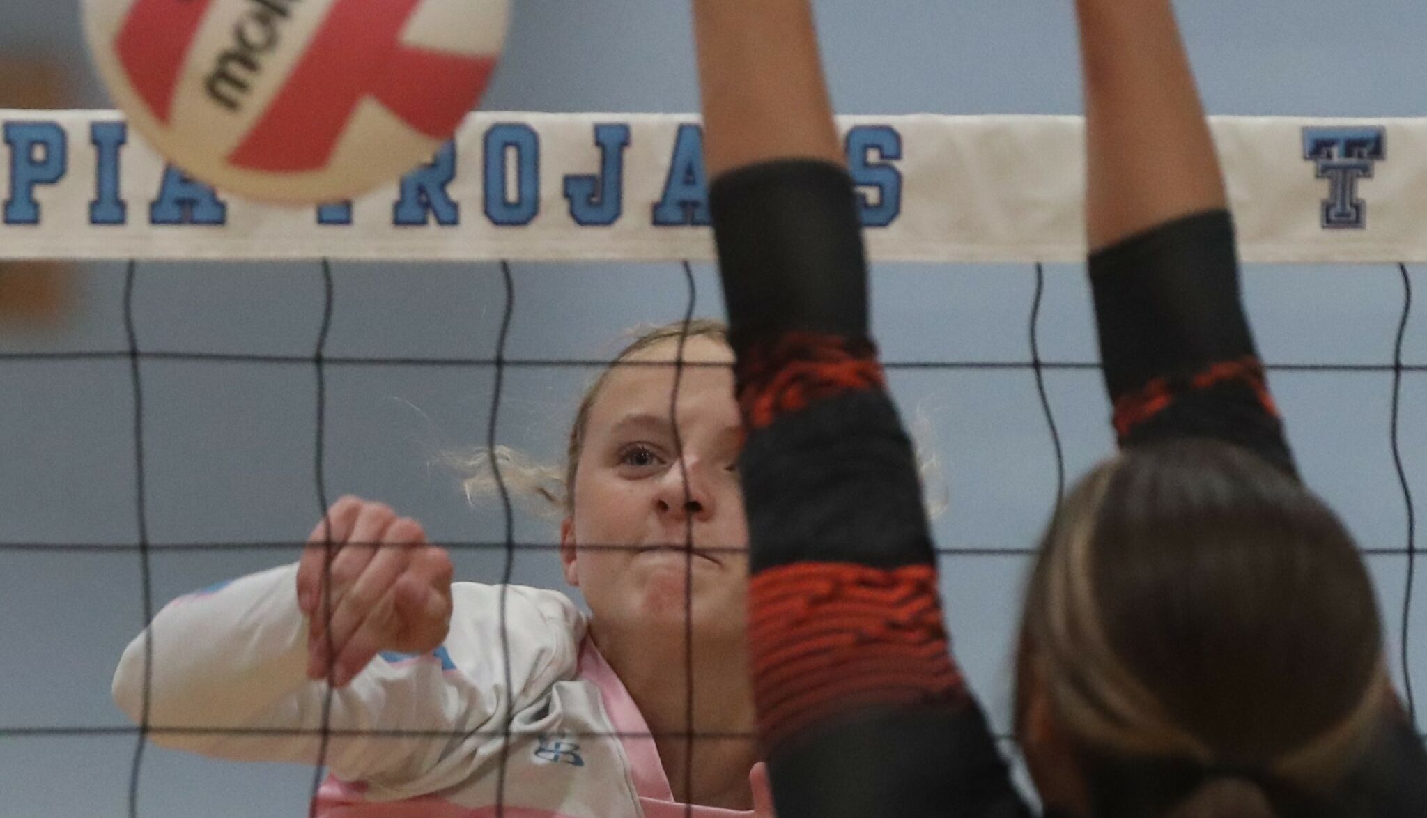 Triopia volleyball edges Beardstown in 3