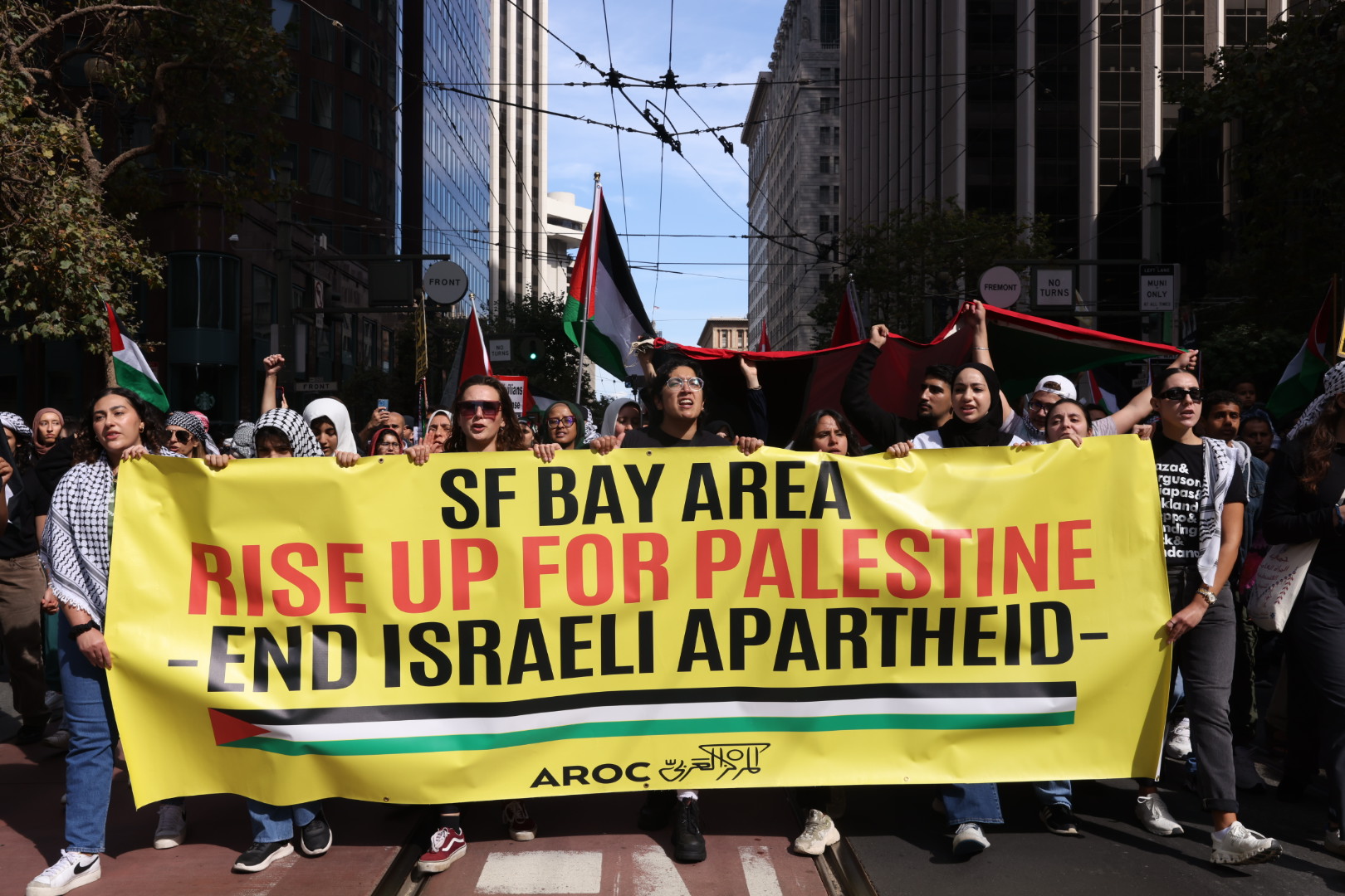数千人在旧金山集会，呼吁结束巴勒斯坦人的人道主义苦难
