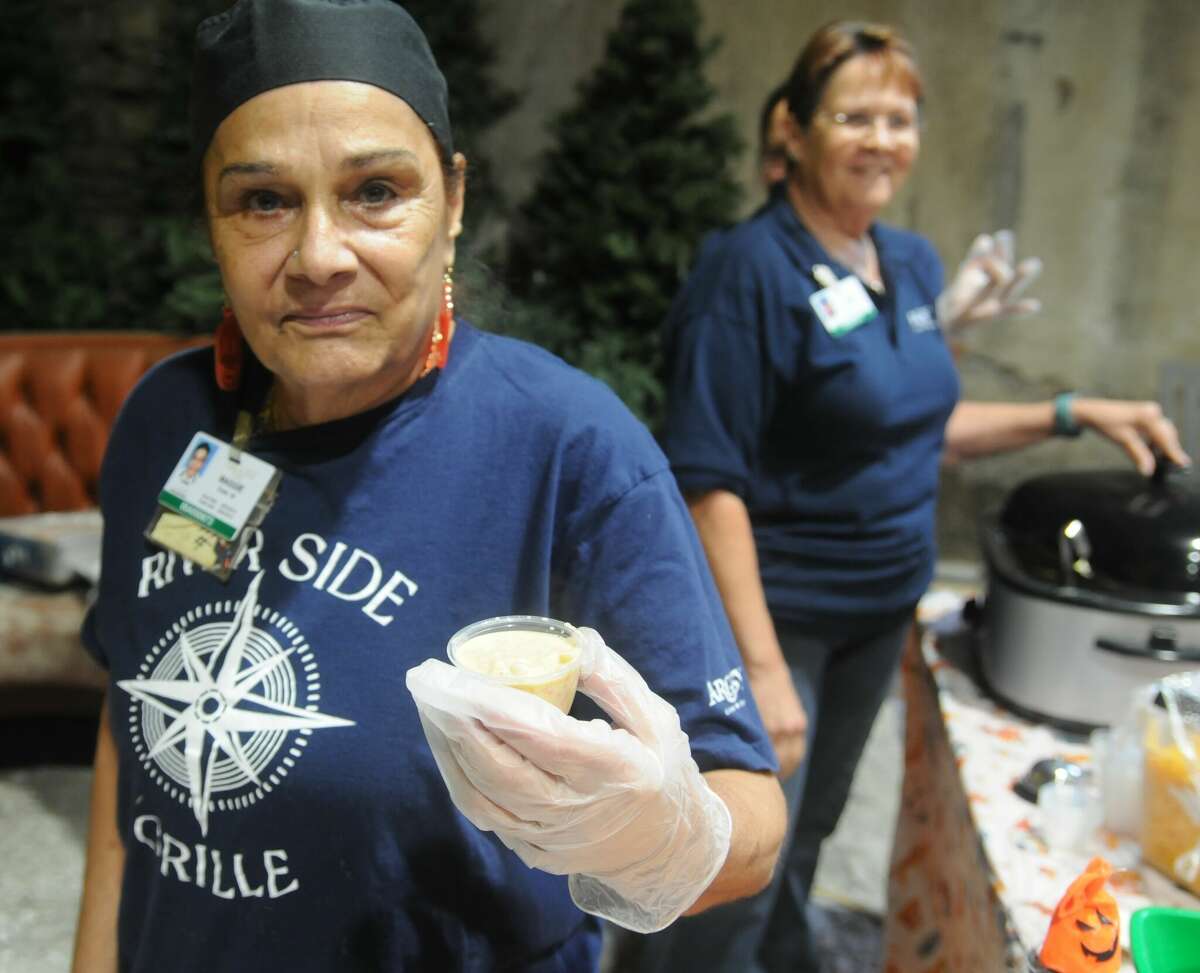 Secret ingredients shine in Alton Chili CookOff