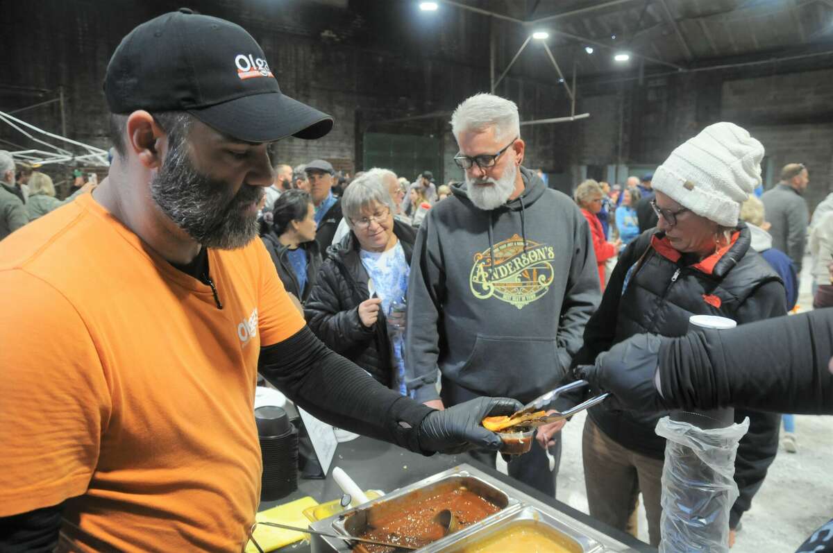 Secret ingredients shine in Alton Chili CookOff