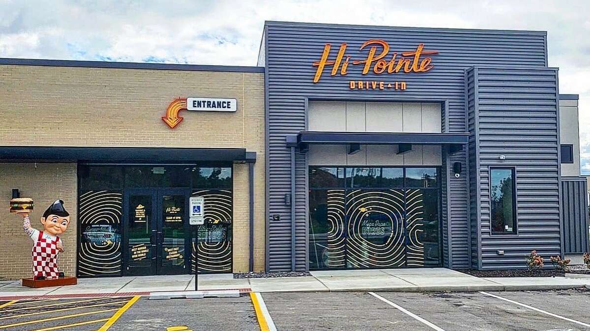 HiPointe expands burger chain with Edwardsville opening