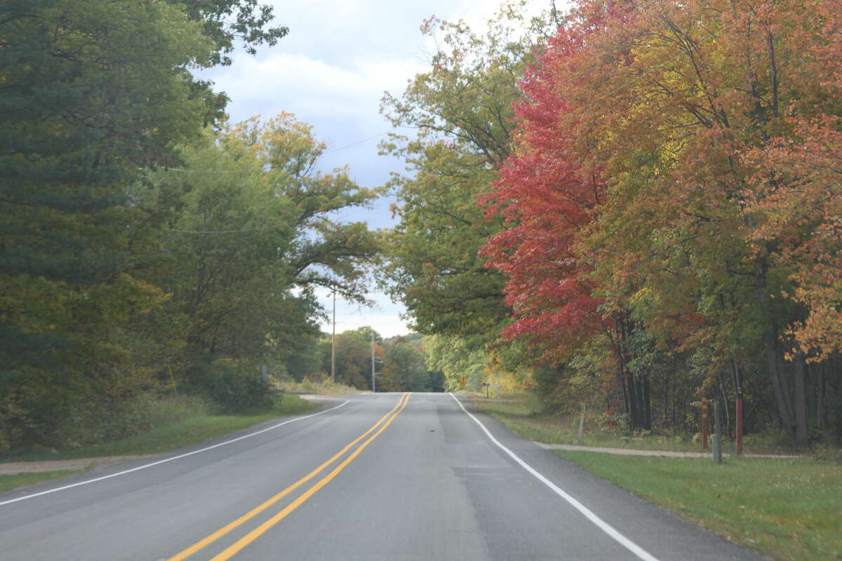 Fall colors not yet peaking in northwestern Michigan