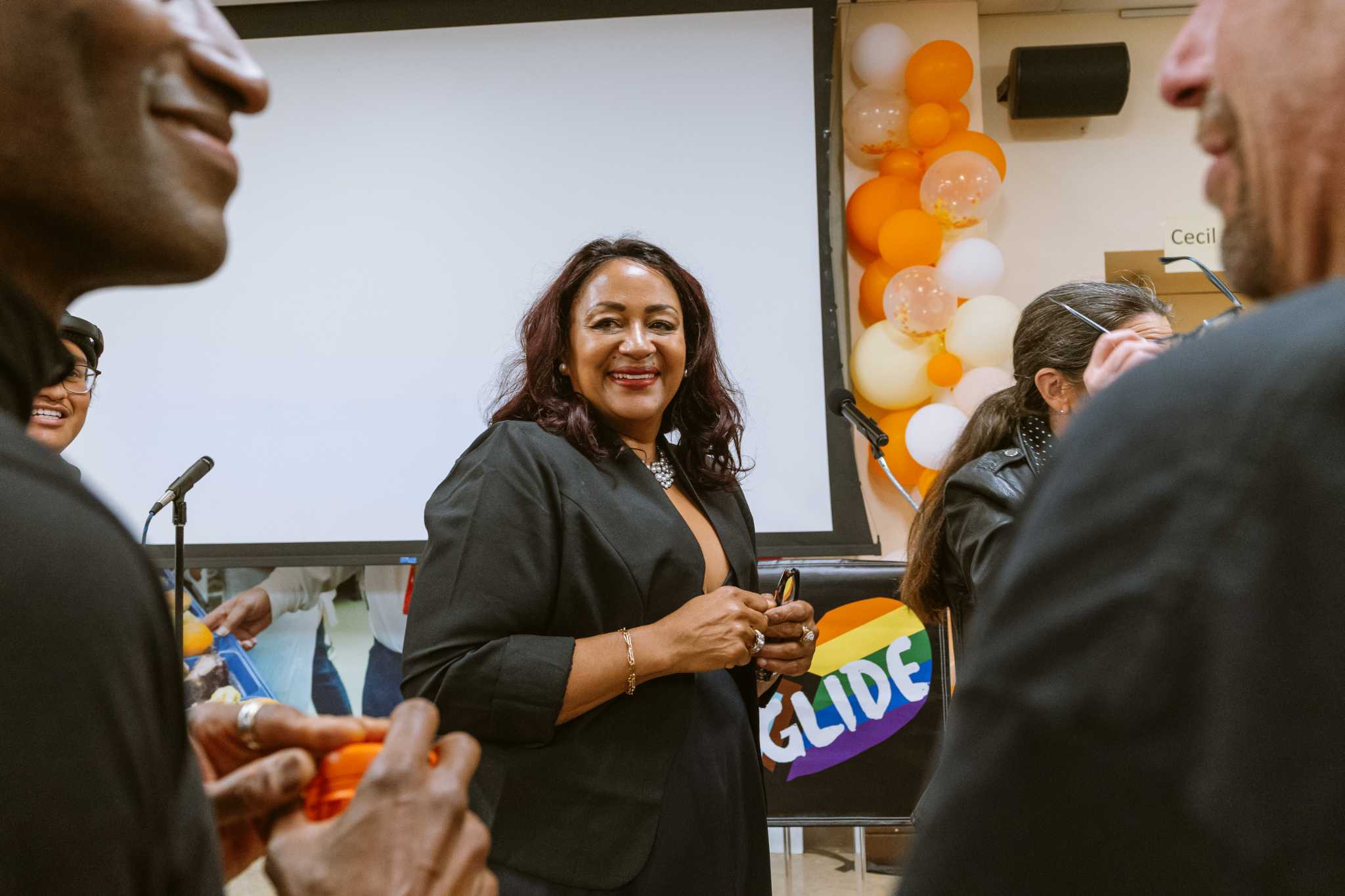 她曾依赖Glide获得免费食物，现在她成为了这家旧金山非营利组织的CEO