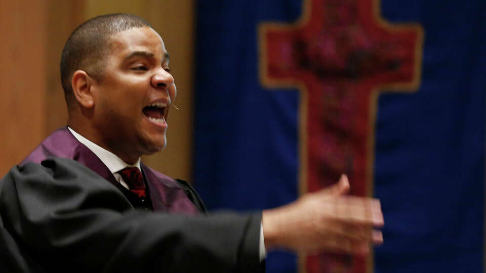 Rev. Leslie Jackson delivers his sermon at St. Peter United Sunday, March 24, 2019, in Houston.