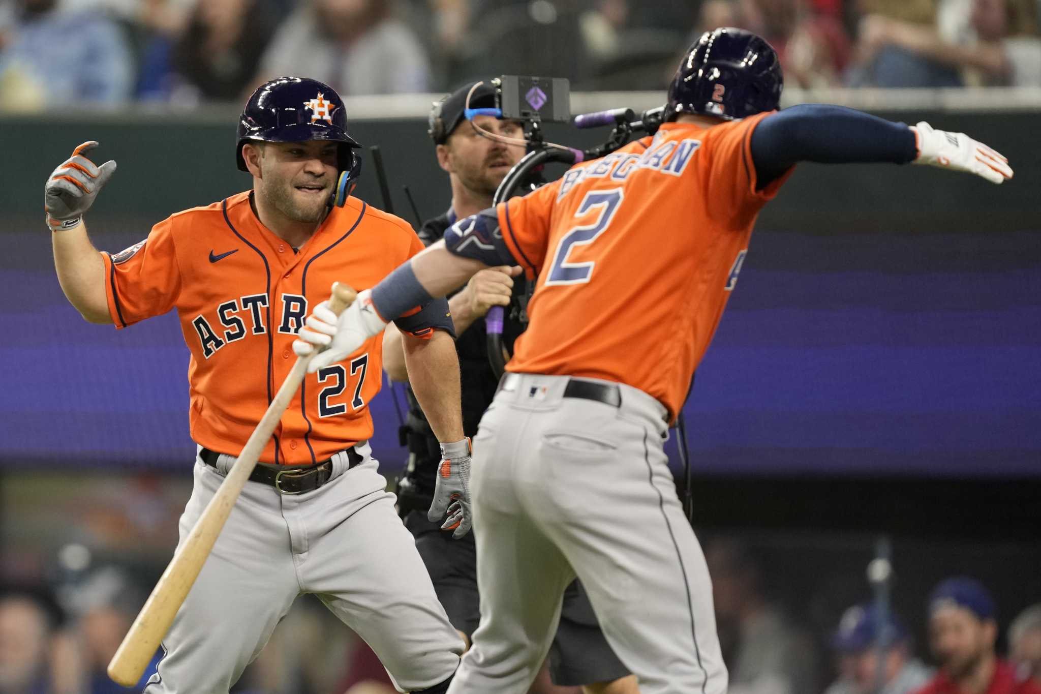 Houston Astros: No Talks Yet On Extending Jose Altuve, Alex Bregman