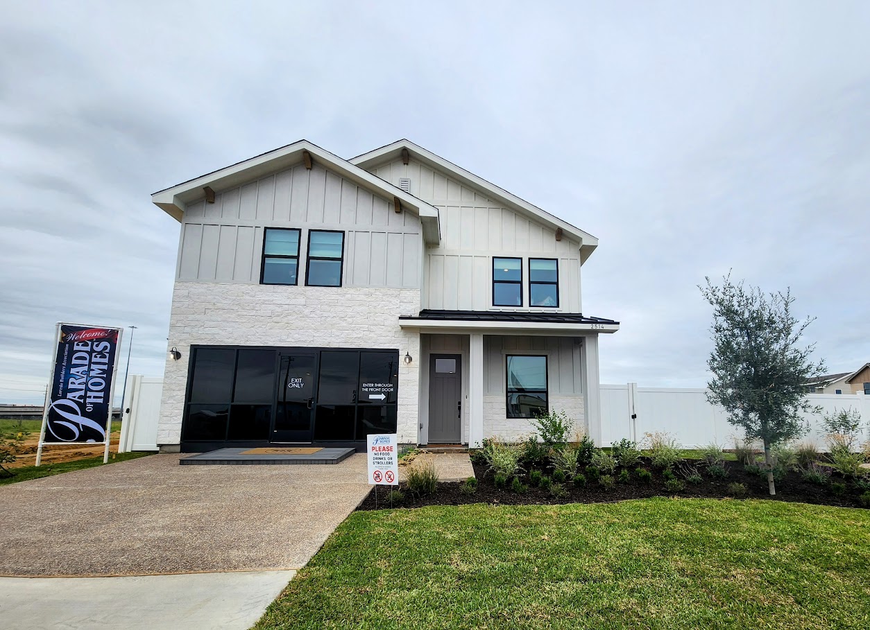 2514 Sambar Loop By B&B Homes Featured In Laredo Parade Of Homes