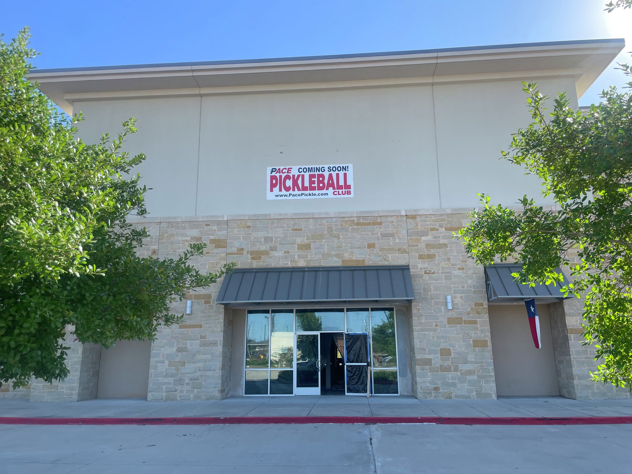 Luxury indoor pickleball complex to open in Katy this December