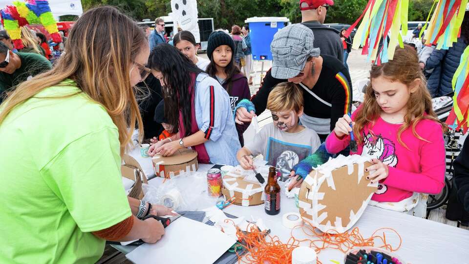 Join Buffalo Bayou Partnership for free family fun at the annual KBR Kids Day.