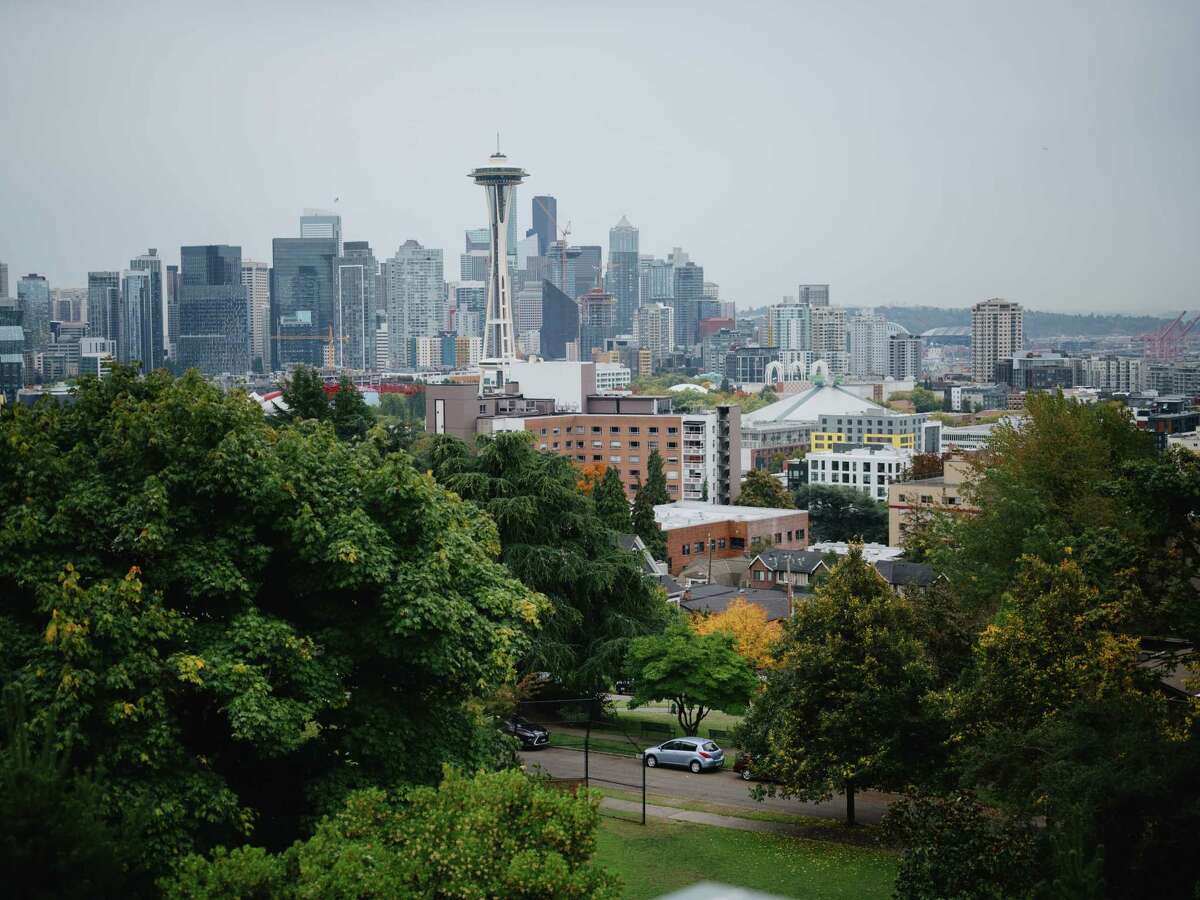 Nordstrom to vacate downtown Seattle office tower on Seventh