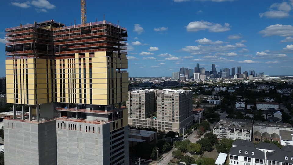 Construction stalls on 33-story Museum District high-rise