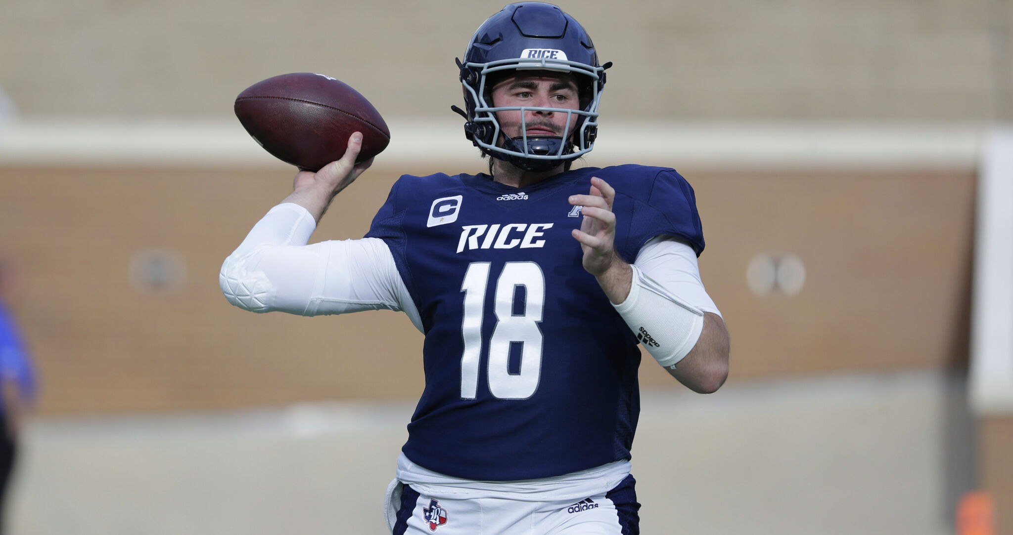 JT Daniels, Dean Connors Lead Rice Owls' Past Tulsa Golden Hurricane