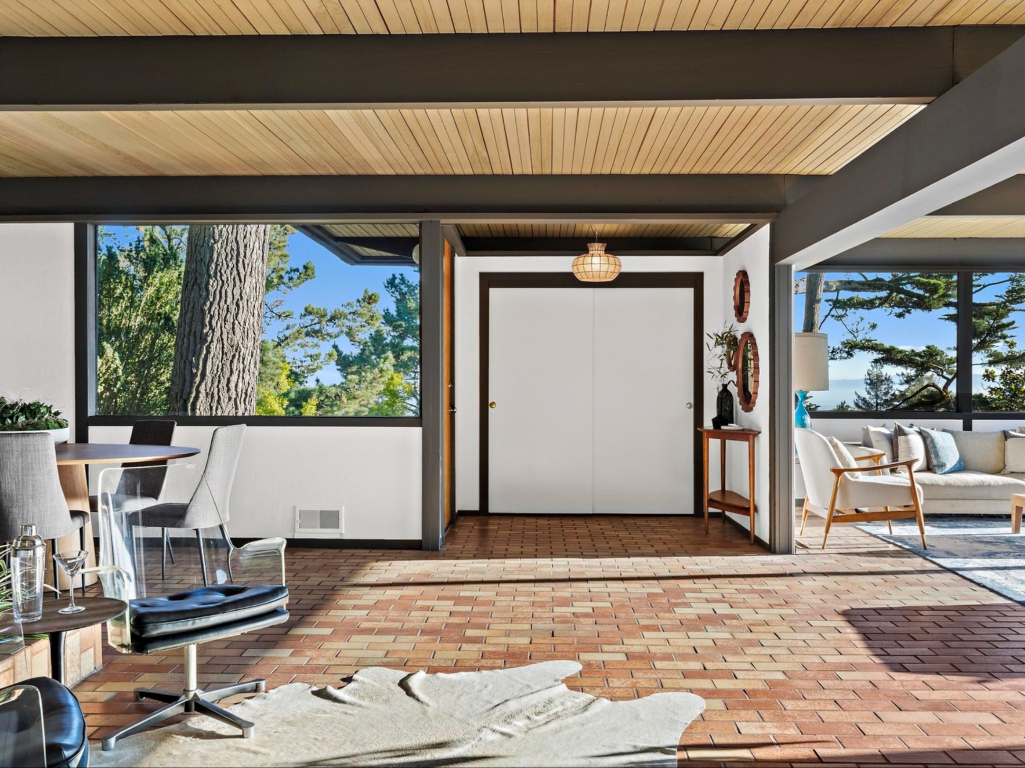 Jazz icon's midcentury Oakland 'tree house' listed for $3