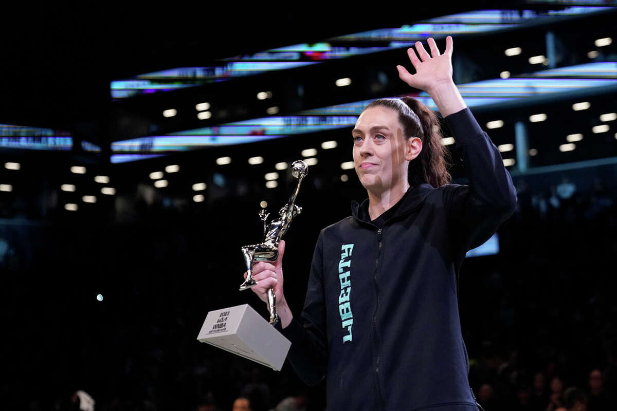 Liberty plan to put franchise tag on Breanna Stewart, hope to