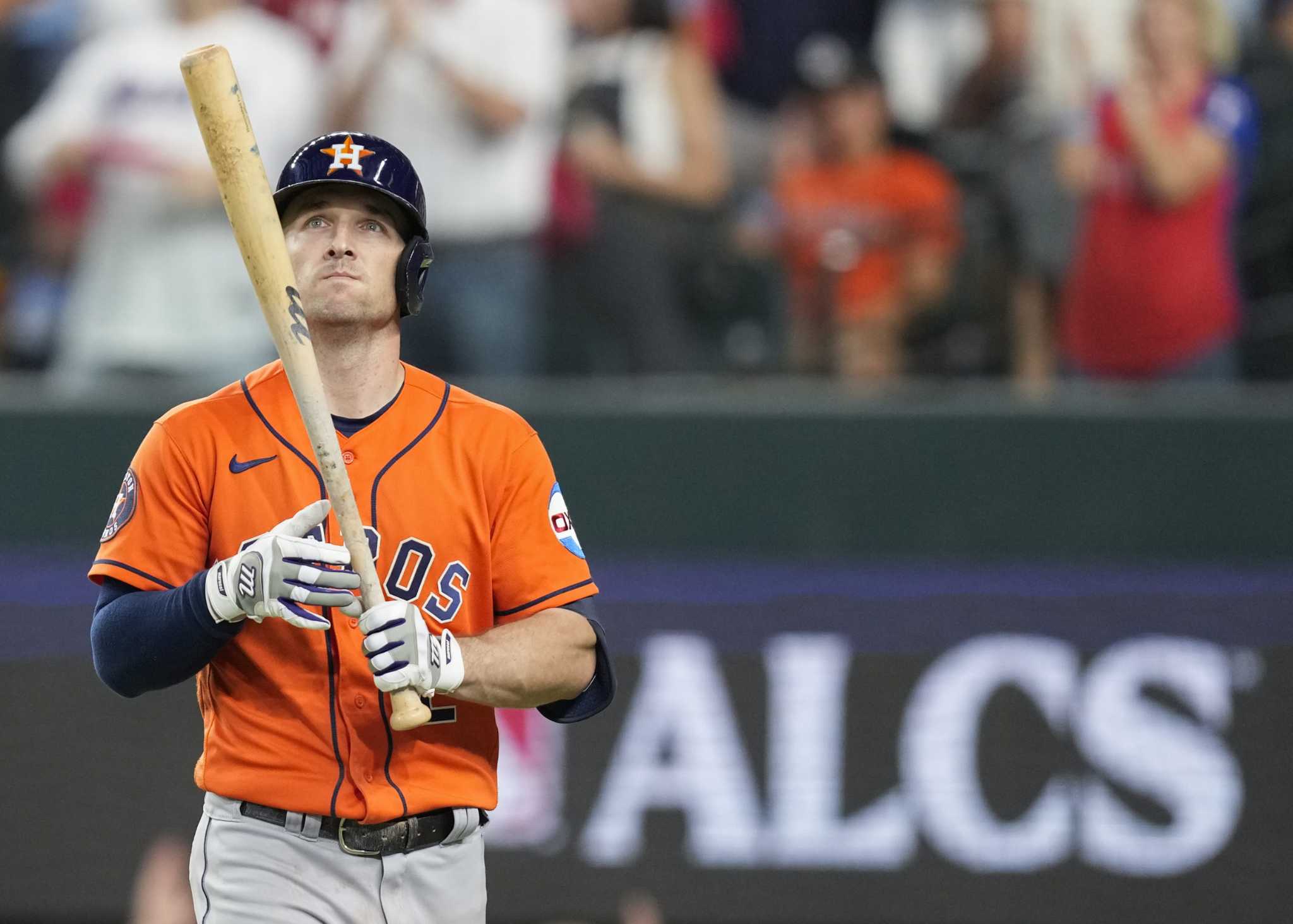 Houston Astros: Alex Bregman focused on upcoming season, not contract