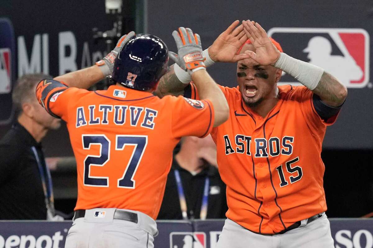 Astros complete historically dominant sweep against plummeting Rangers