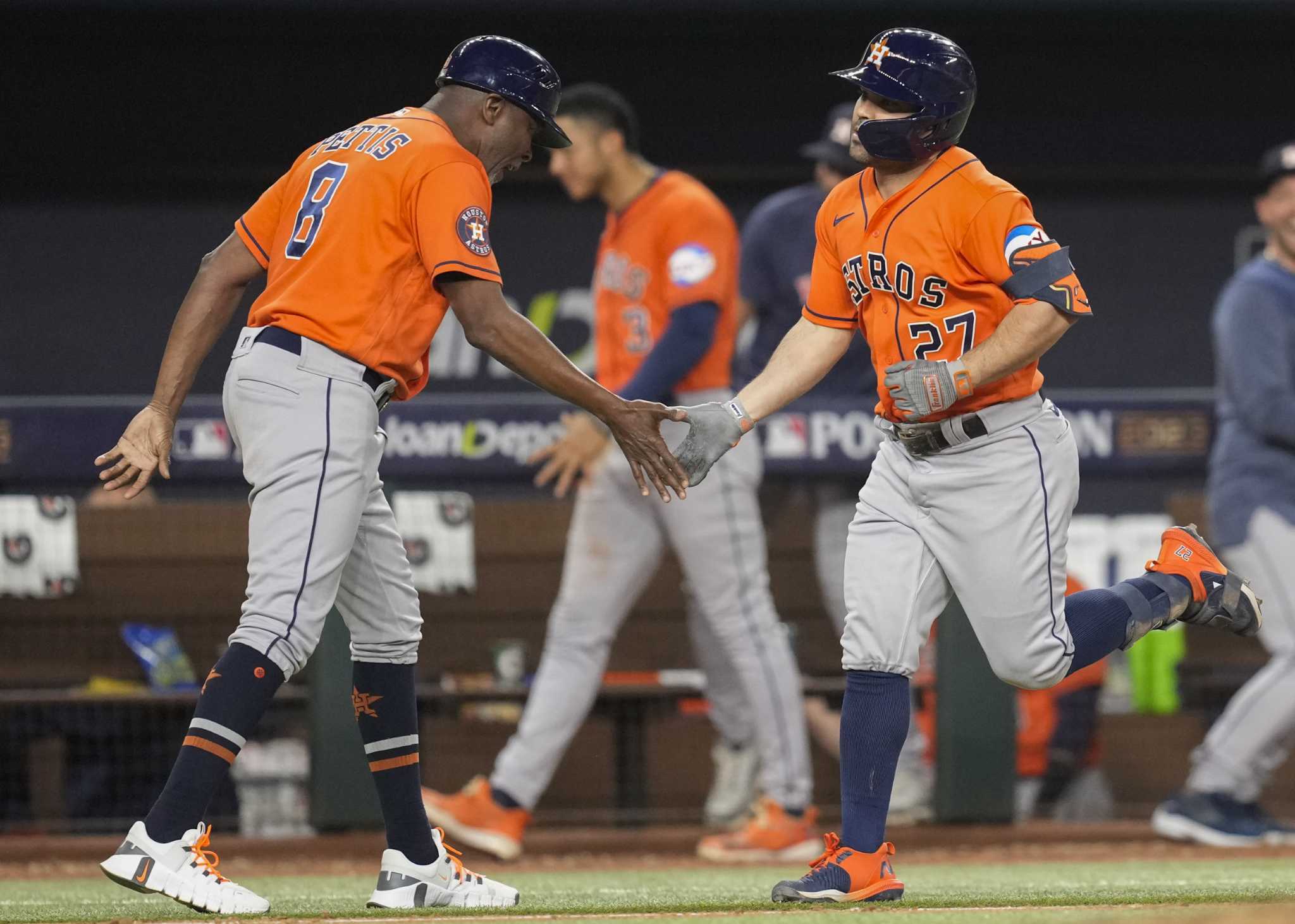 Astros third-base coach Gary Pettis' return to be delayed
