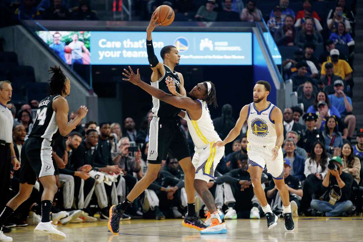 NBA: Preseason-San Antonio Spurs at Golden State Warriors