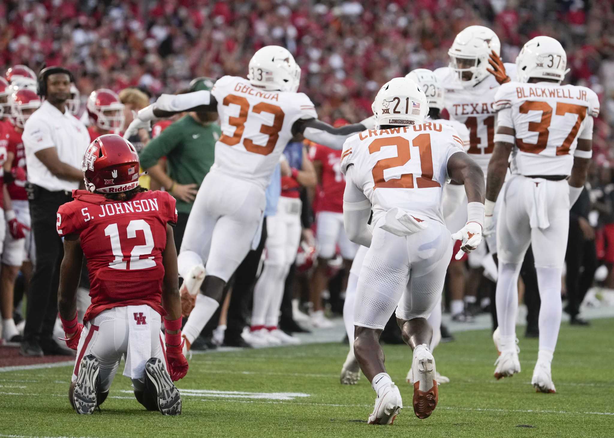 Texas Longhorns' Defense a No-Show