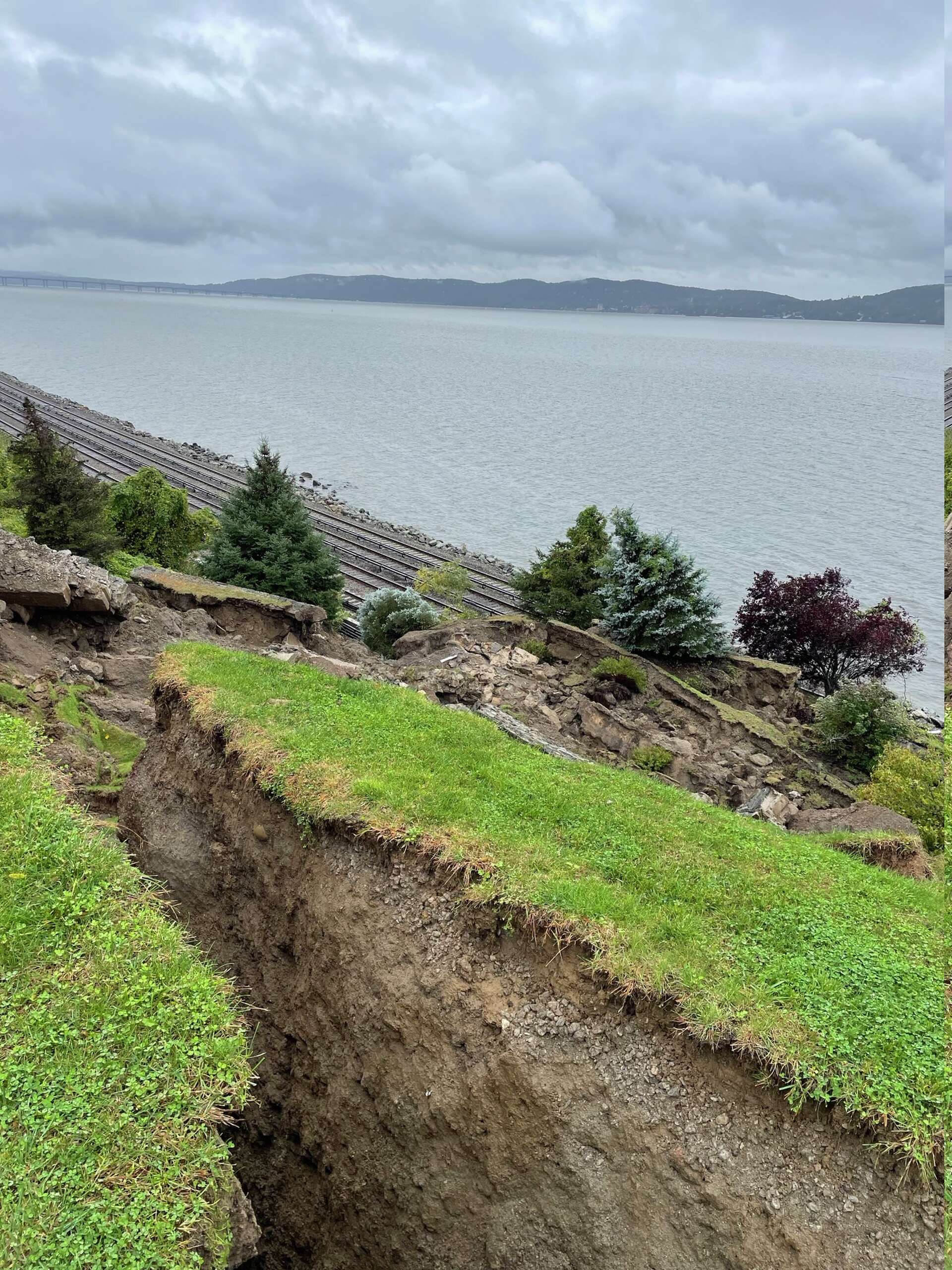 Most Albany to NYC Amtrak Metro North - 1920x0 