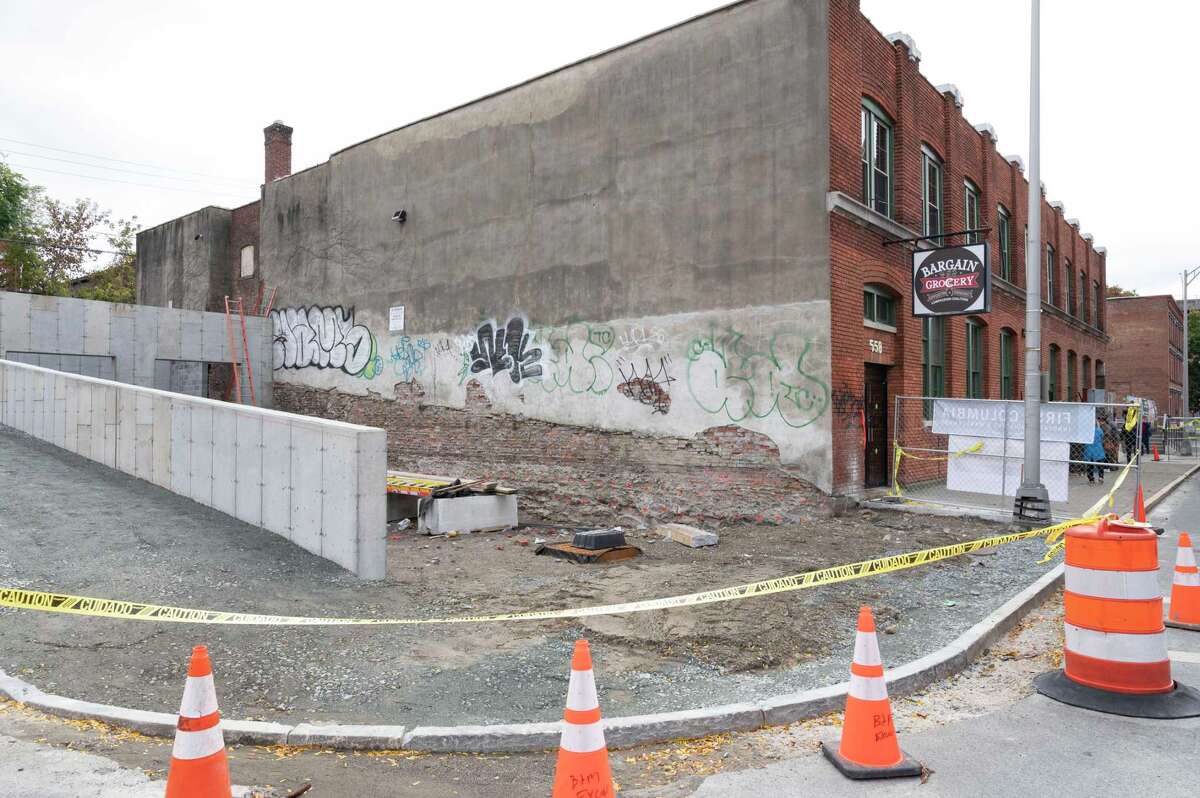 New grocery store plans to bring affordable food to Troy