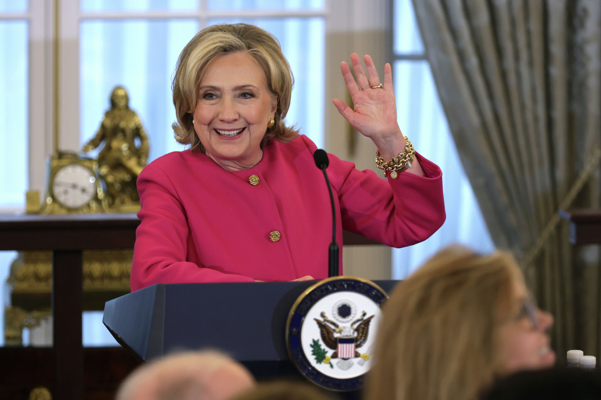 Hillary Clinton portrait unveiled at State Department