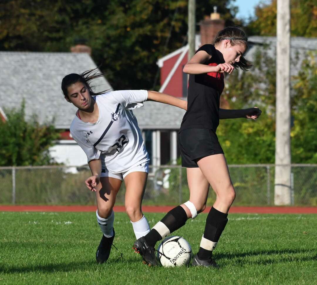 Connecticut high school girls soccer top performances (Oct. 31)