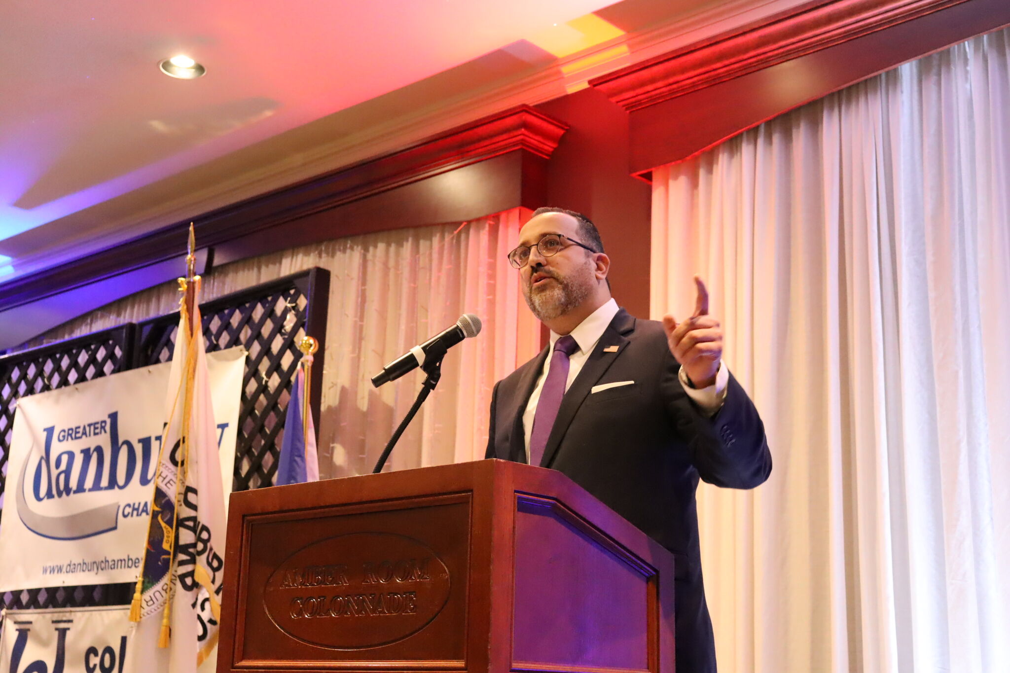 Who is Roberto Alves, Danbury's next Democratic mayor