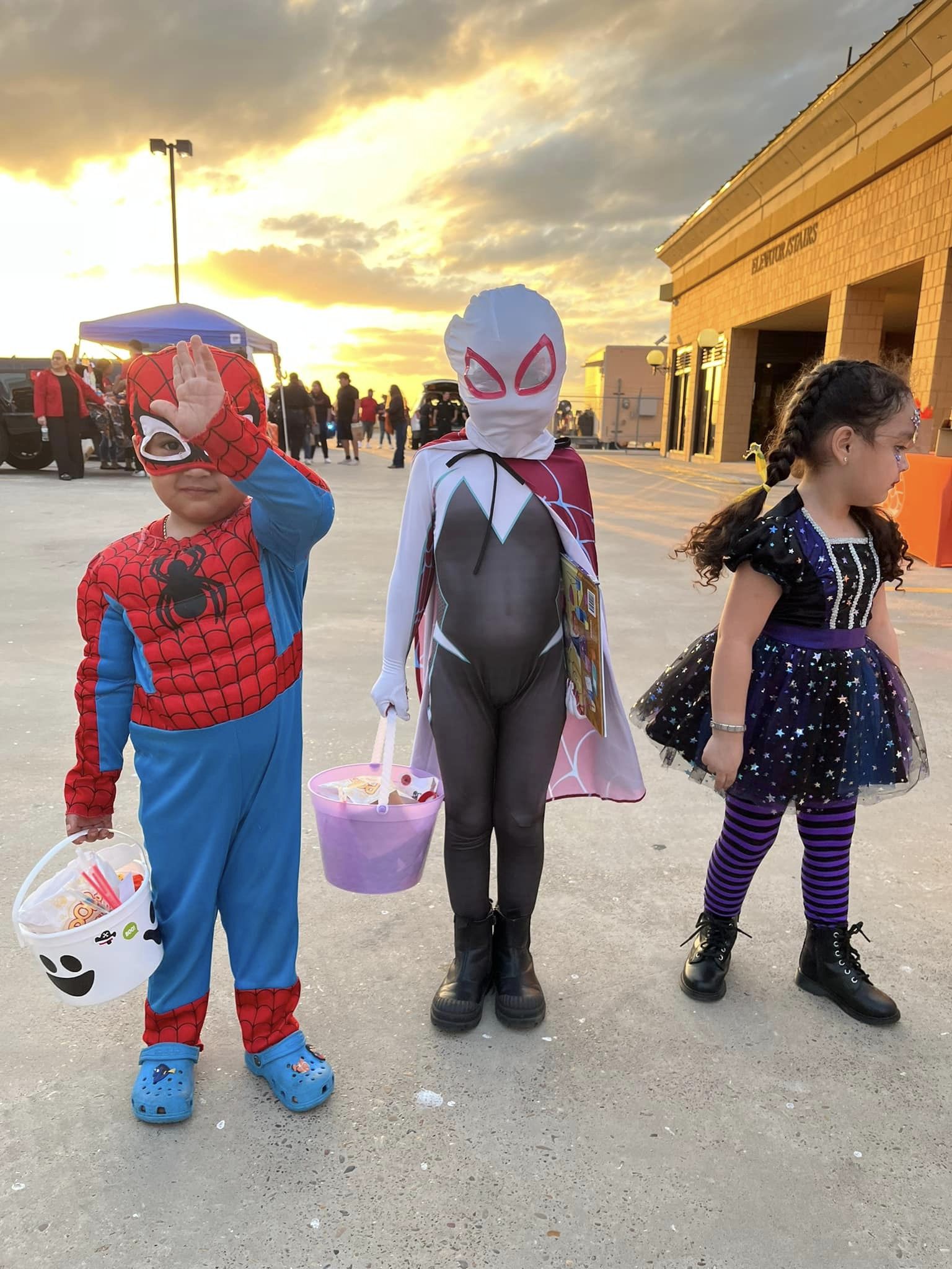 Spirit Halloween Laredo Tx: Hidden Gems & Secret Deals! - ne22n8o
