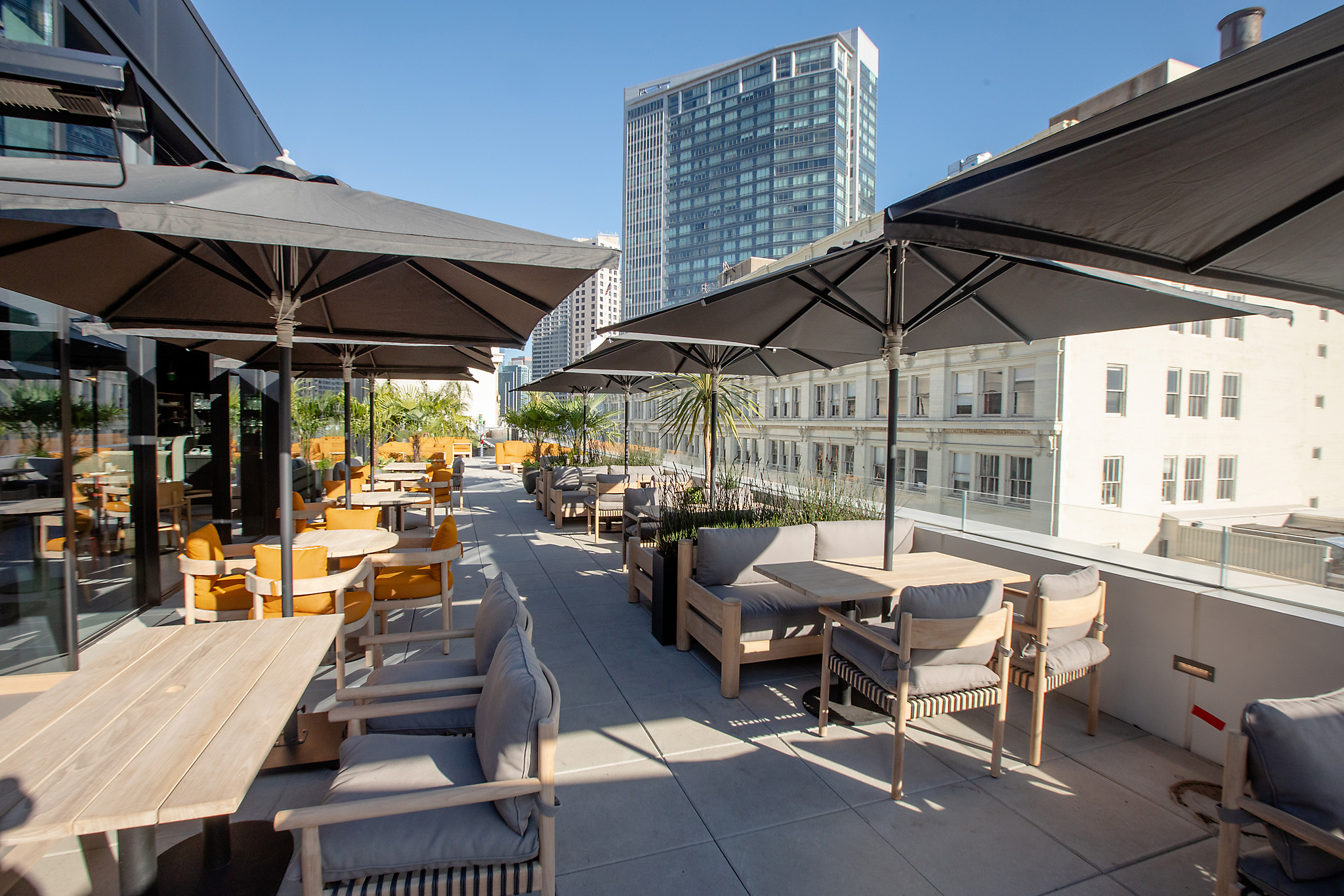 Massive new rooftop bar is the biggest SF party spot in years