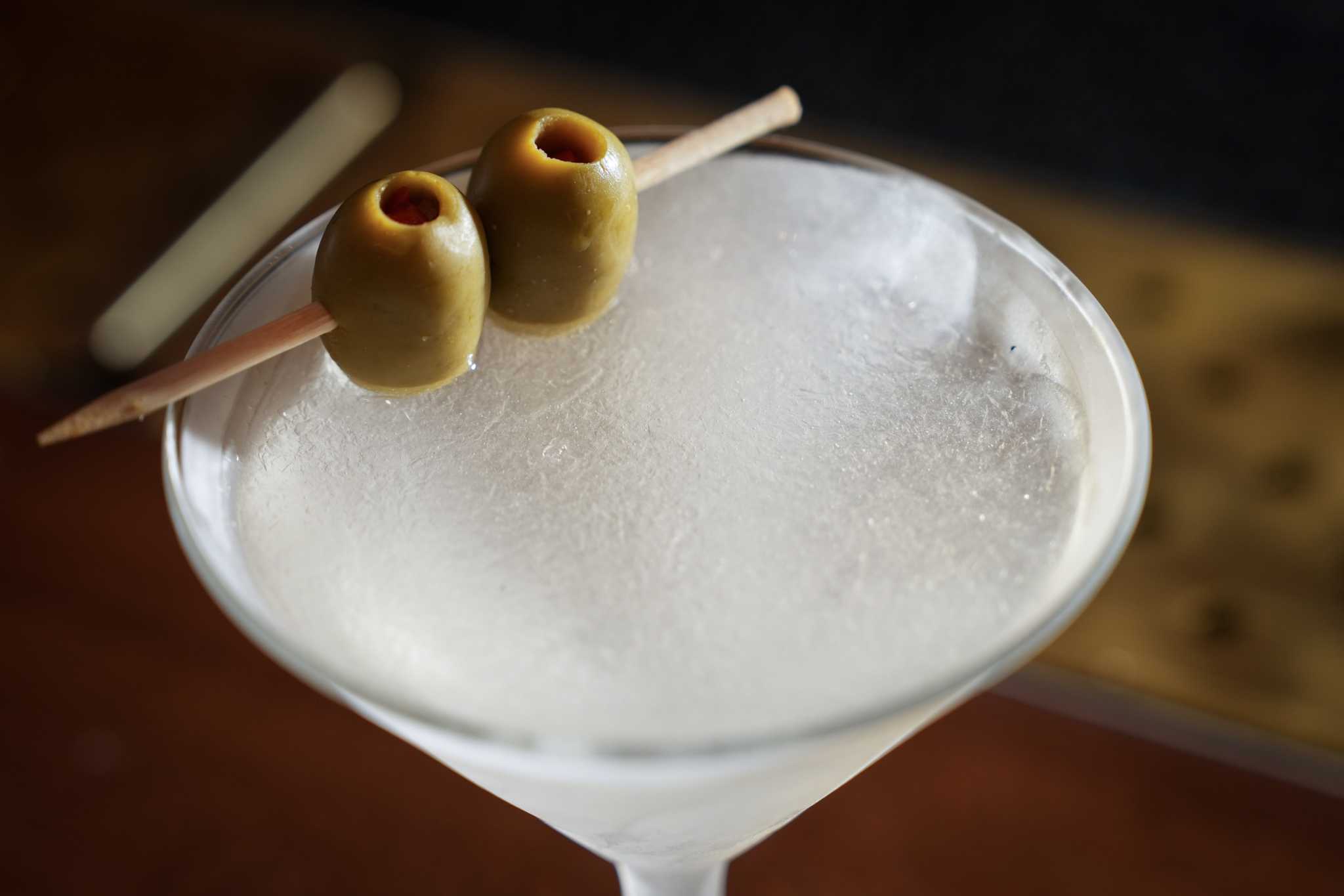 Hudson House opens in River Oaks with World’s Coldest Martini Nov. 1