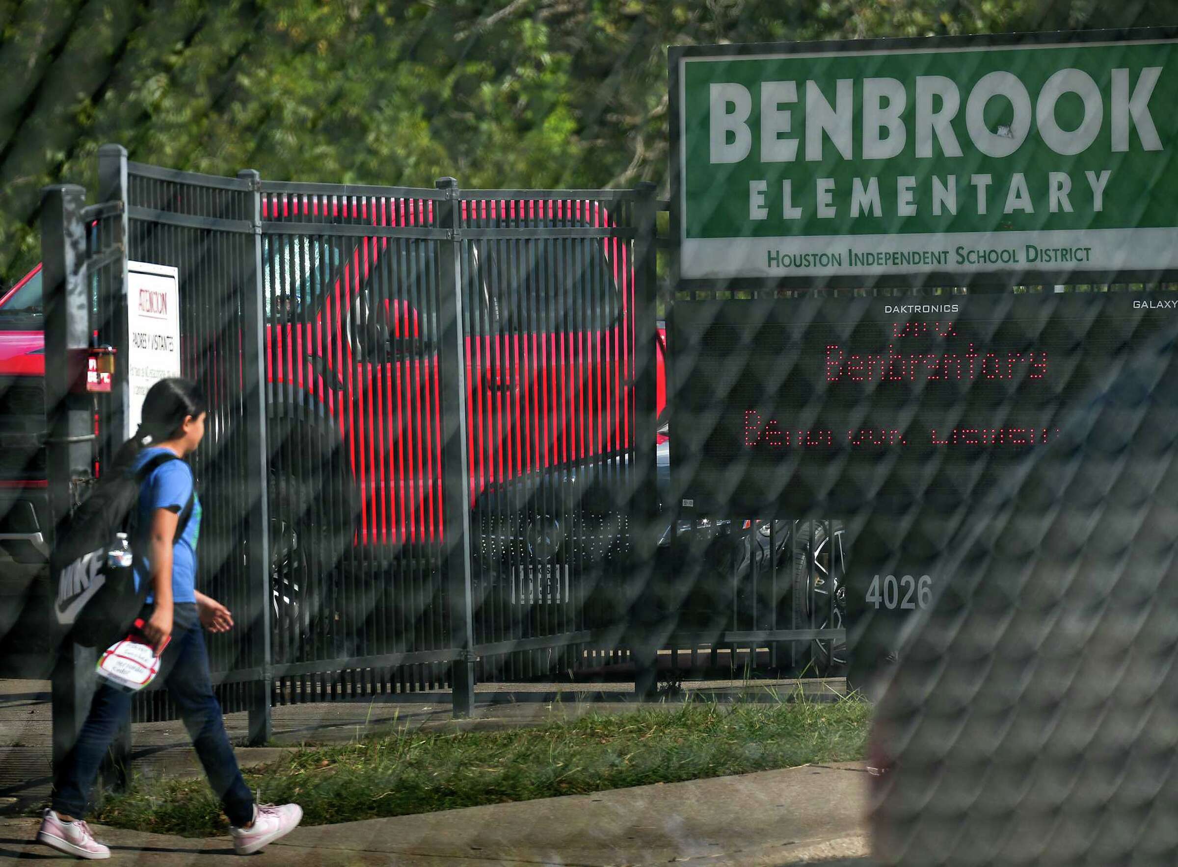 Dozens of HISD schools report lead in drinking water, testing shows