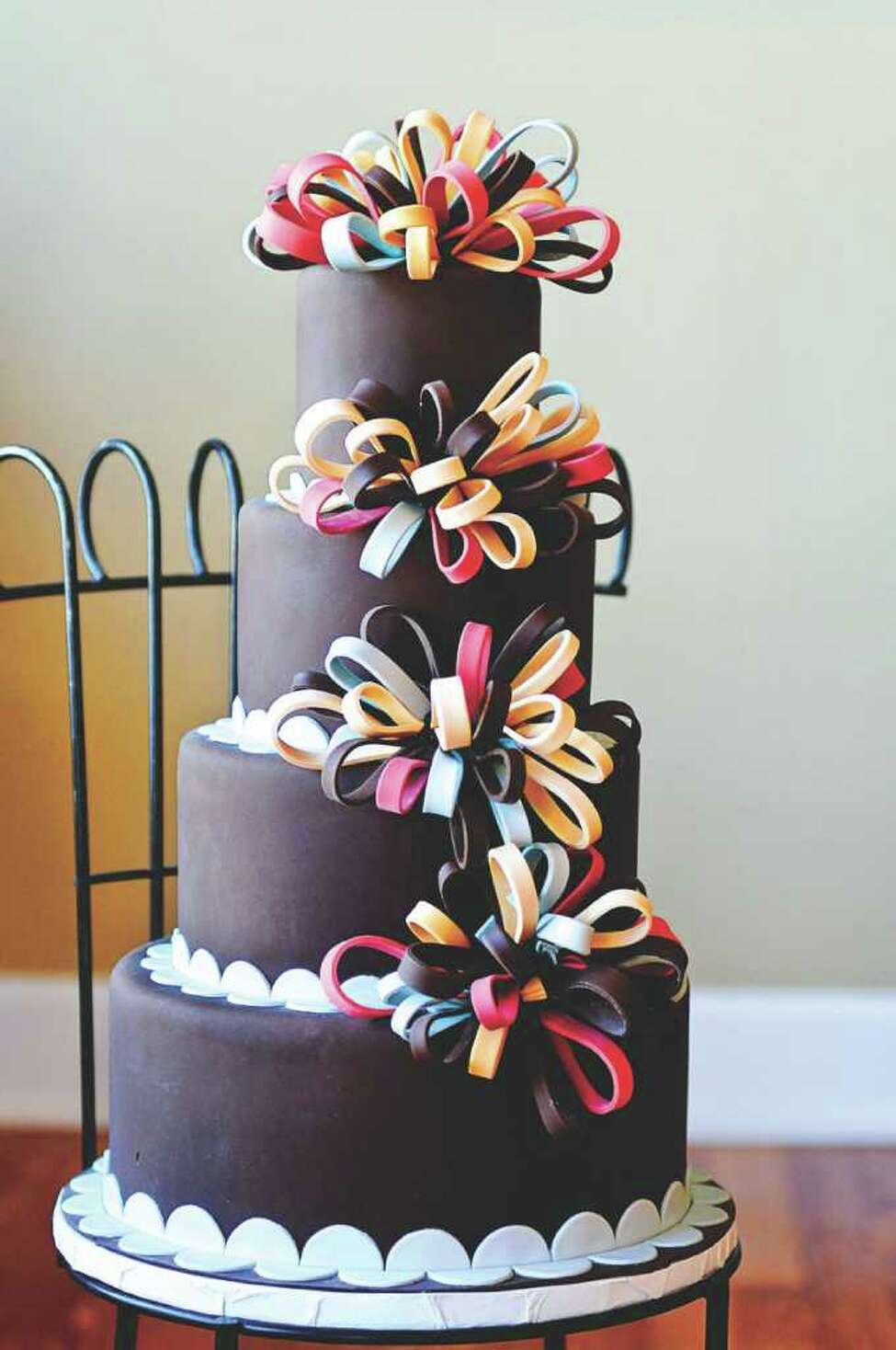 Let Them Eat Cake Trends In Wedding Cakes And Desserts