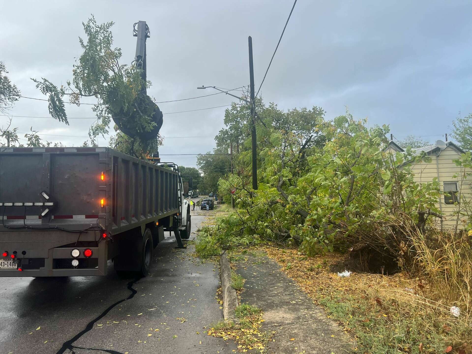 San Antonio tornado blindsides residents