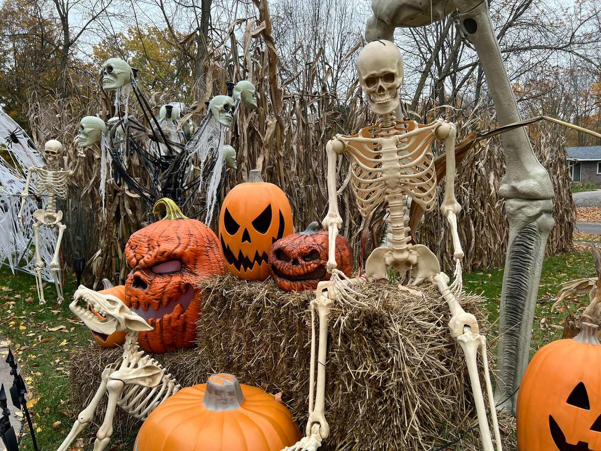 Are you brave enough to tour the Halloween Houses of Midland?