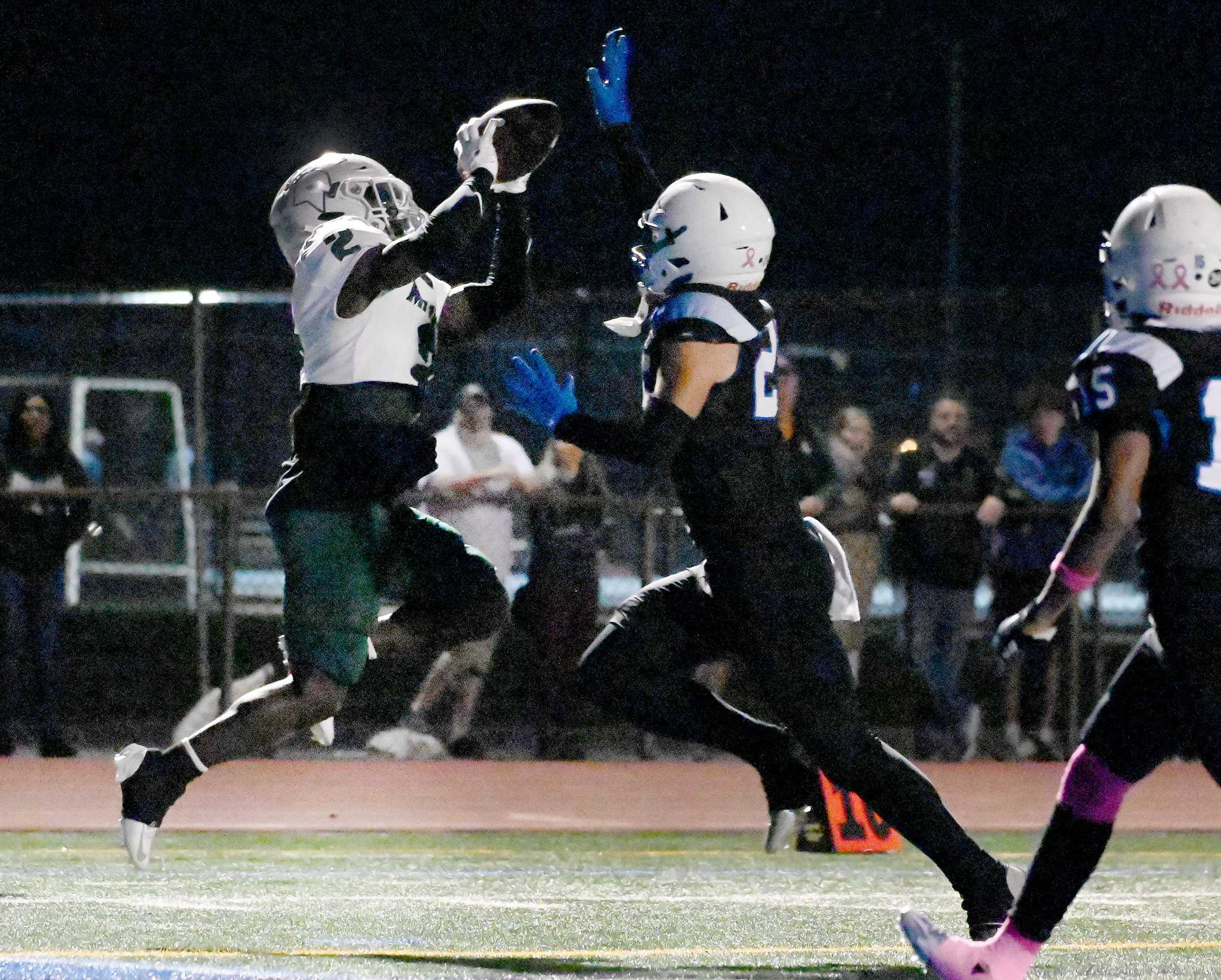 Maloney defeated Hall 4117 behind Donte Kelly's four touchdowns