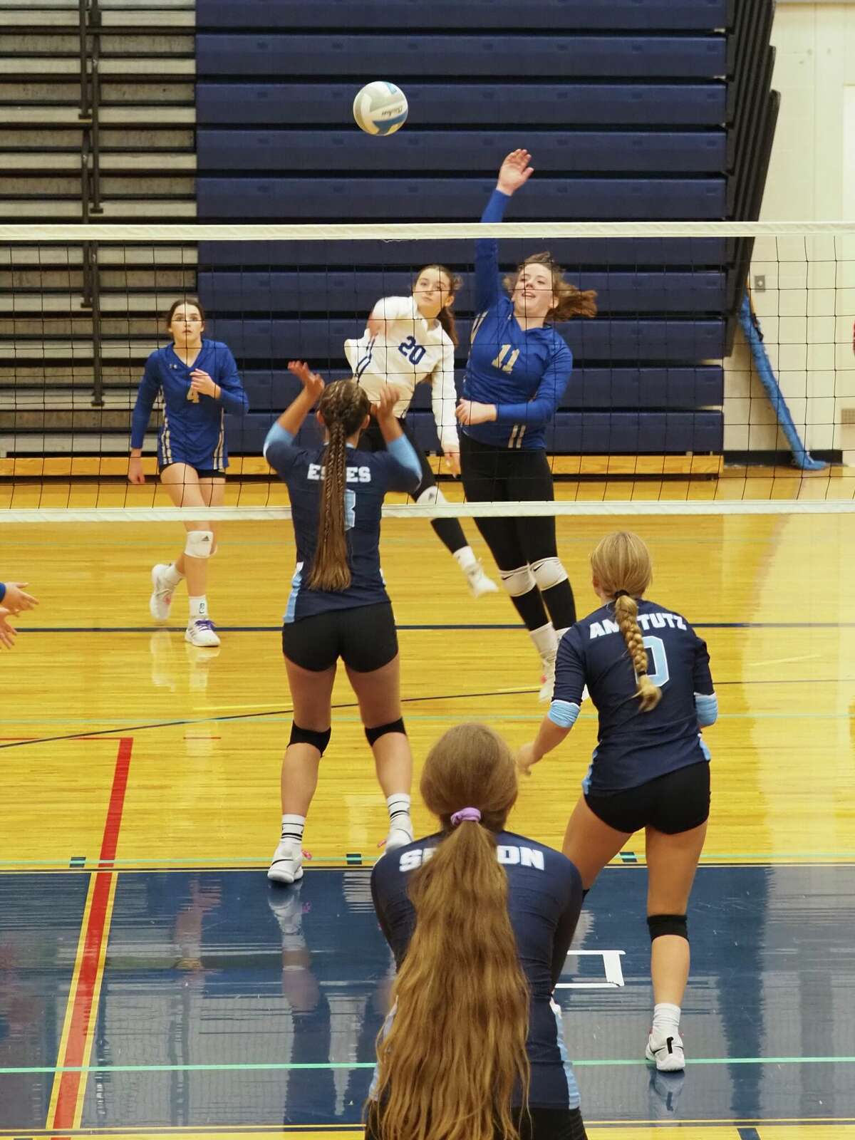 Onekama volleyball defeats Brethren