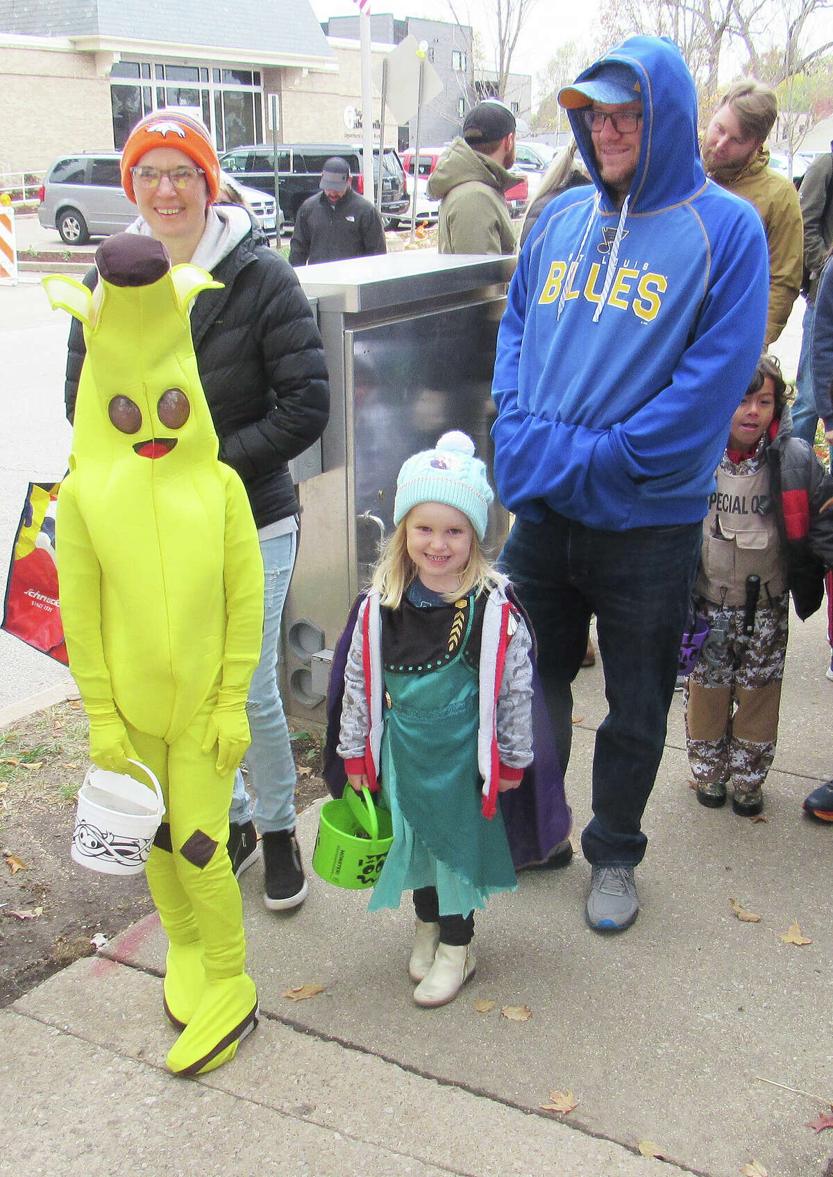 Halloween party provides spooky fun for kids in Edwardsville