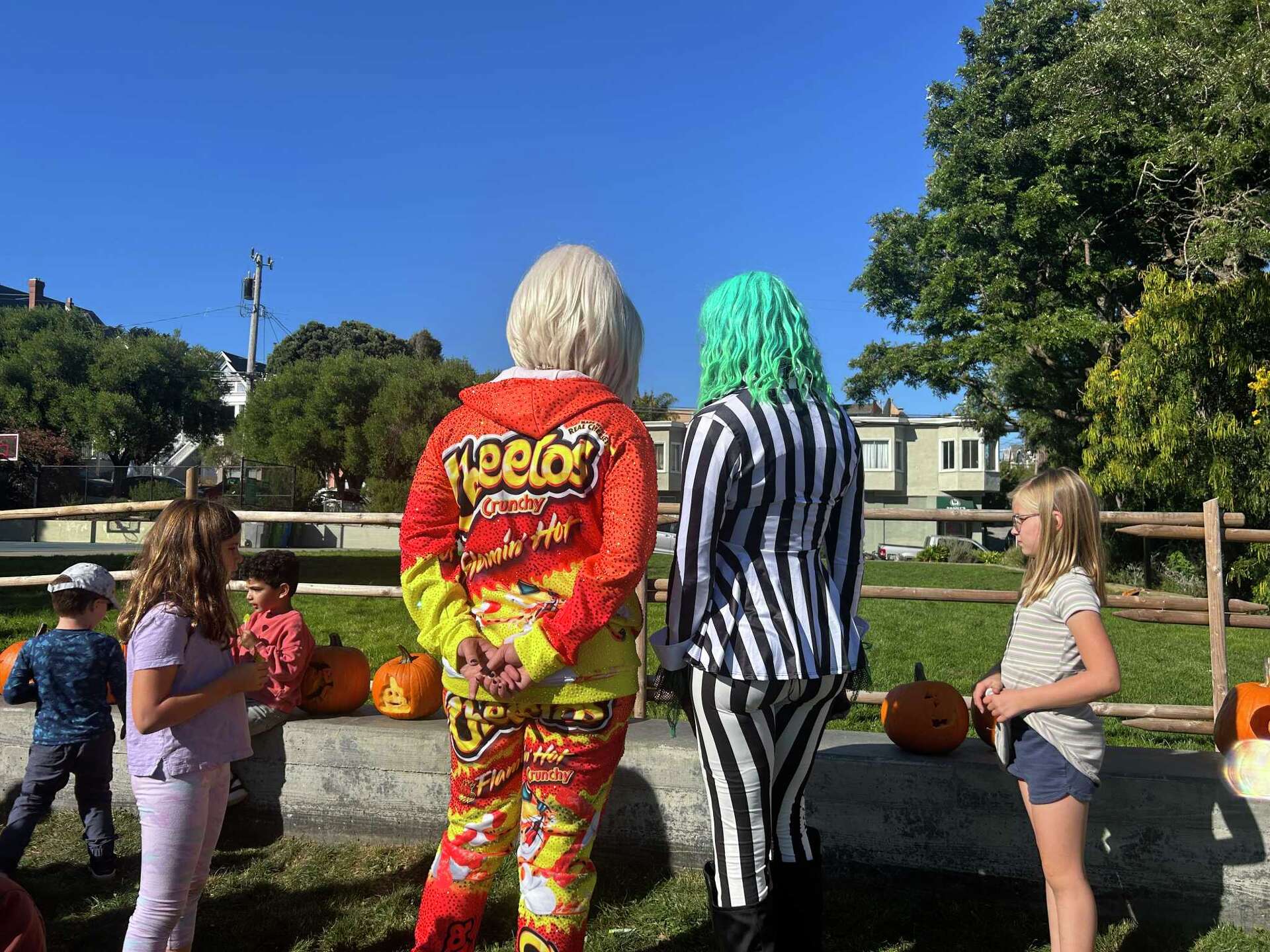 Theo Rodden S.F. pumpkin carving contest draws families, politicos, drag queens