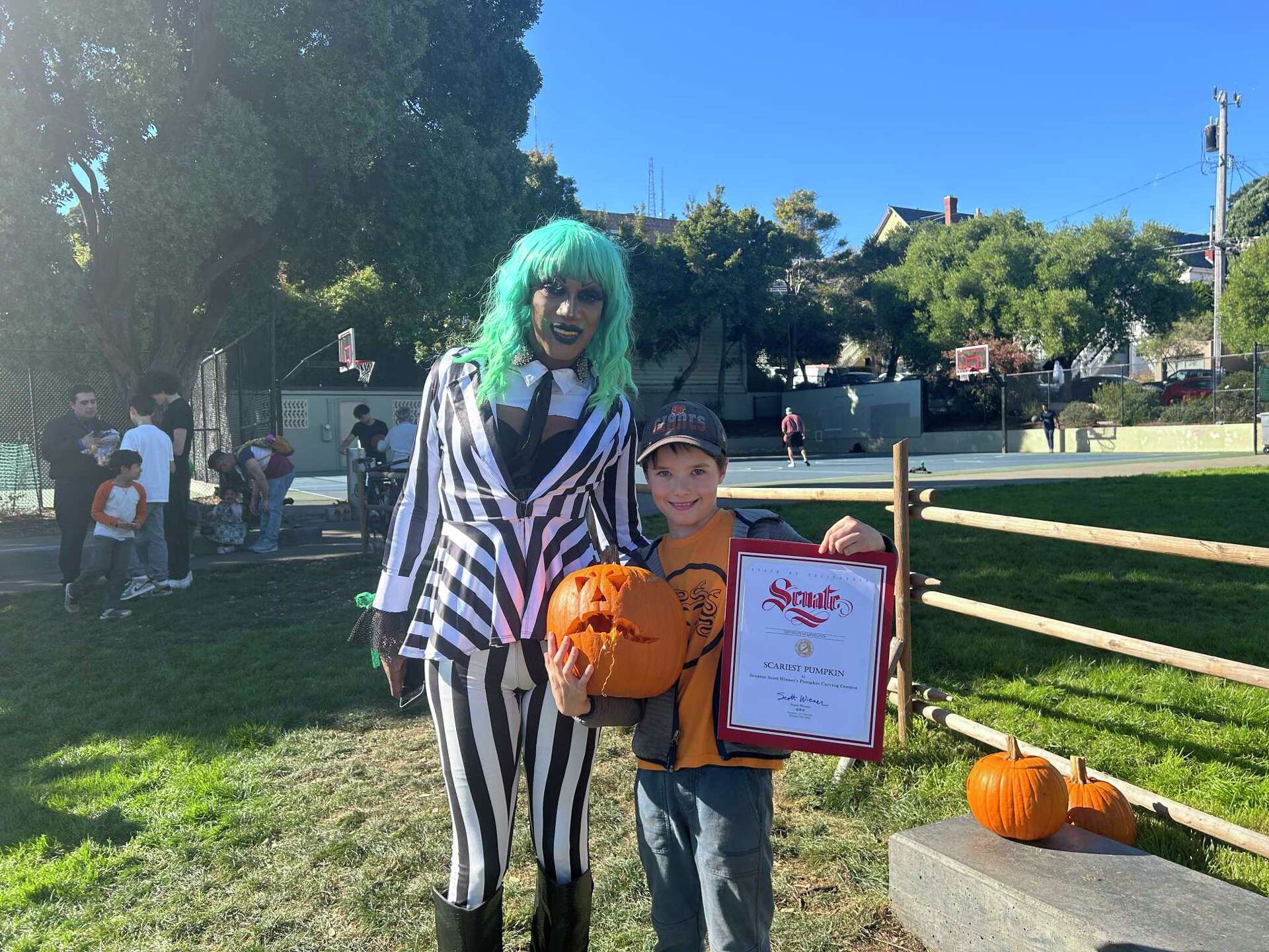 Theo Rodden S.F. pumpkin carving contest draws families, politicos, drag queens