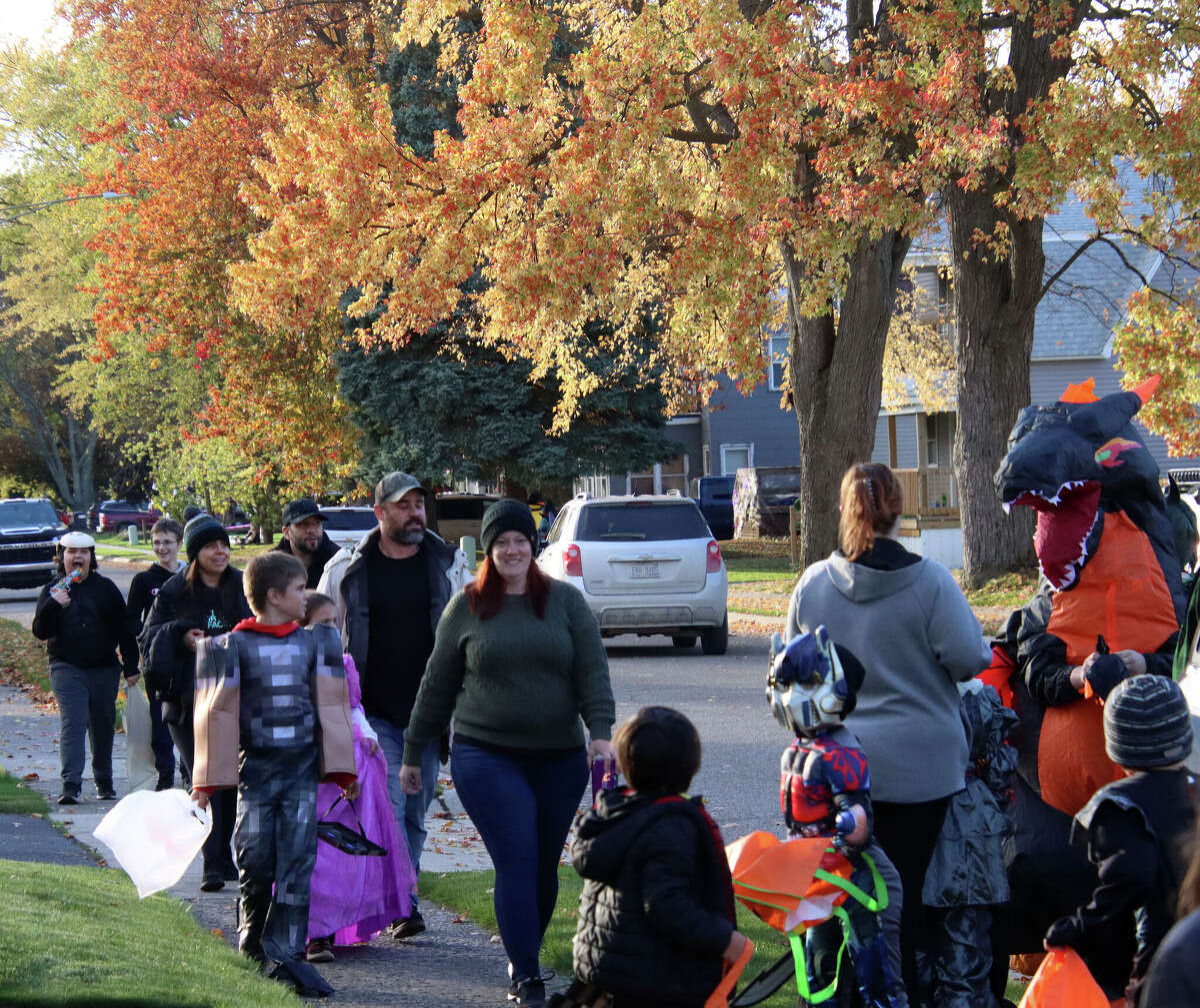 Elkton's annual Trunk or Treat event a real scream