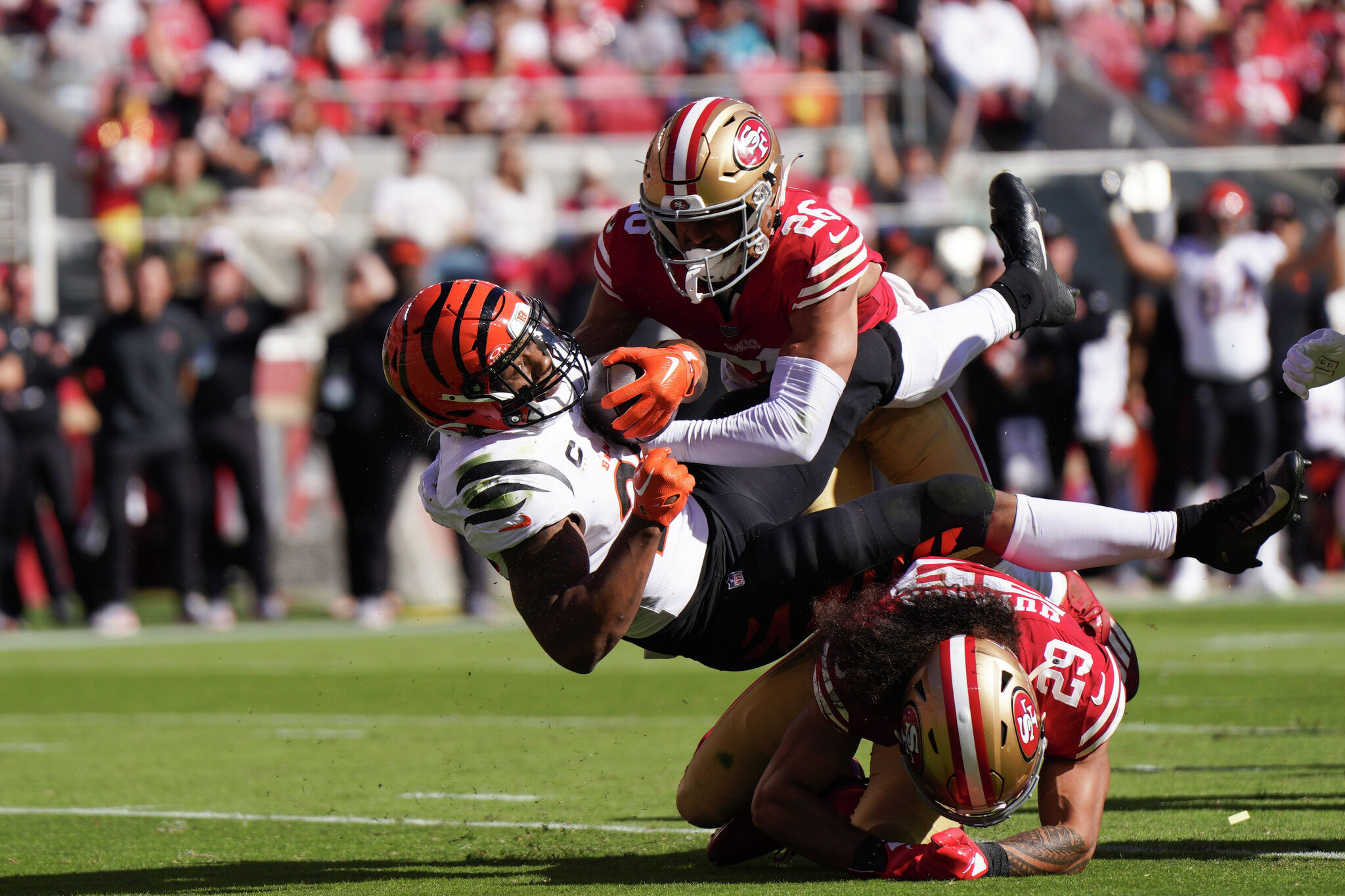 NFL broadcasters seem to finally realize 49ers no longer play in SF