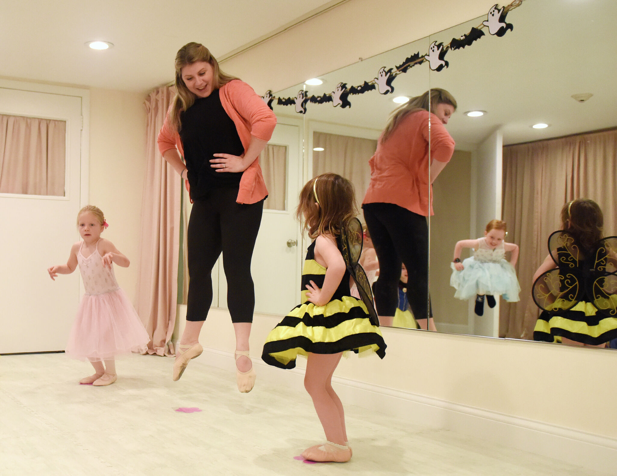 In Photos: Greenwich ballet studio hosts Halloween workshop