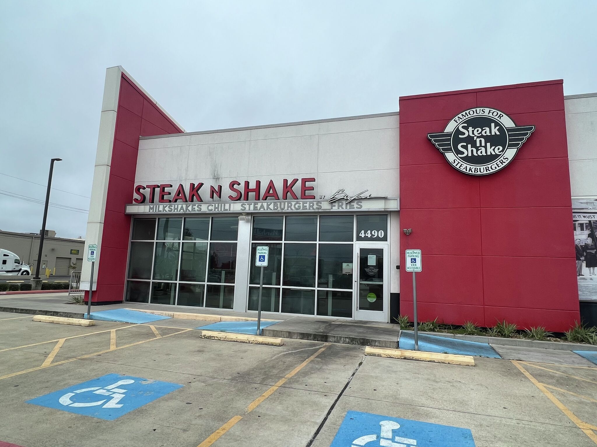 Beaumont Steak n Shake posts