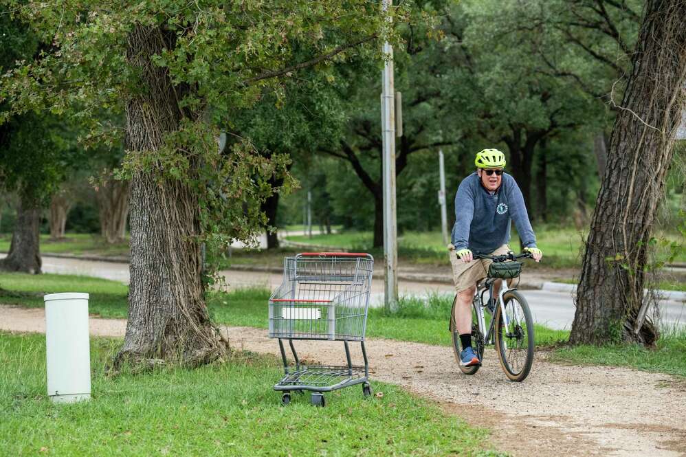 Best hiking and biking trails in Houston, Texas Best hiking and biking trails in Houston, Texas