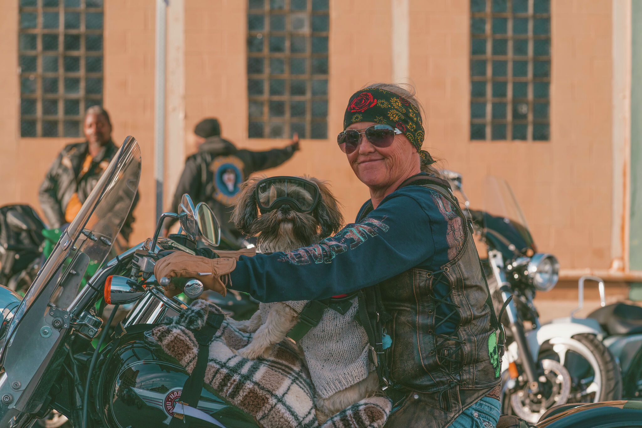 Thousands of bikers descend on Galveston for Lone Star Rally