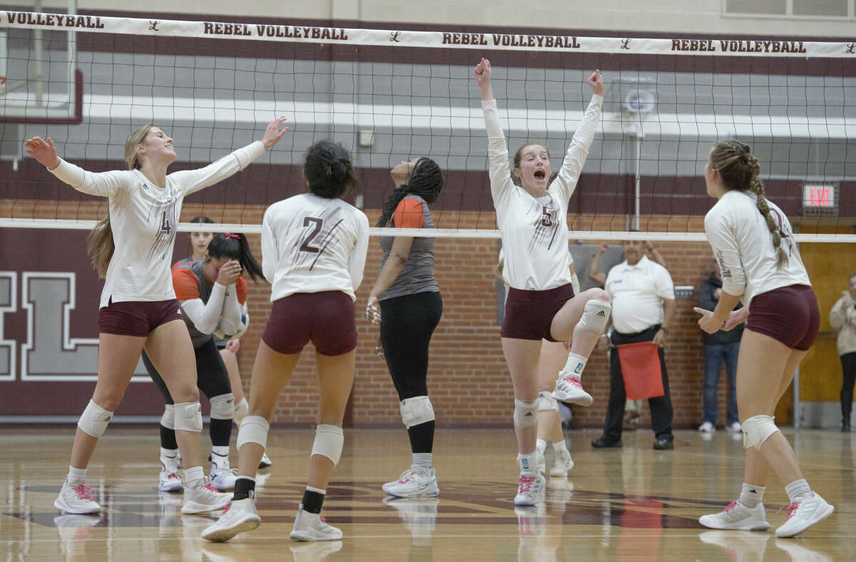 HS VOLLEYBALL Legacy can't keep up with Eastlake in playoff loss