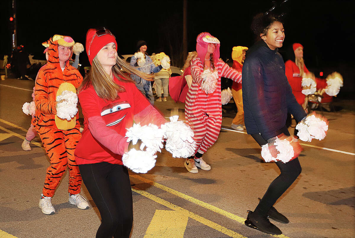Chills and thrills fill Alton Halloween Parade