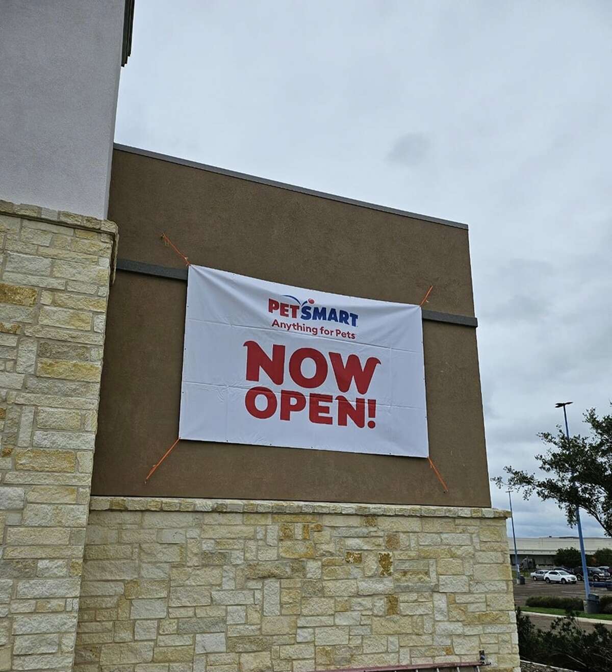 PetSmart opens in Laredo, is hiring ahead of Saturday's grand opening