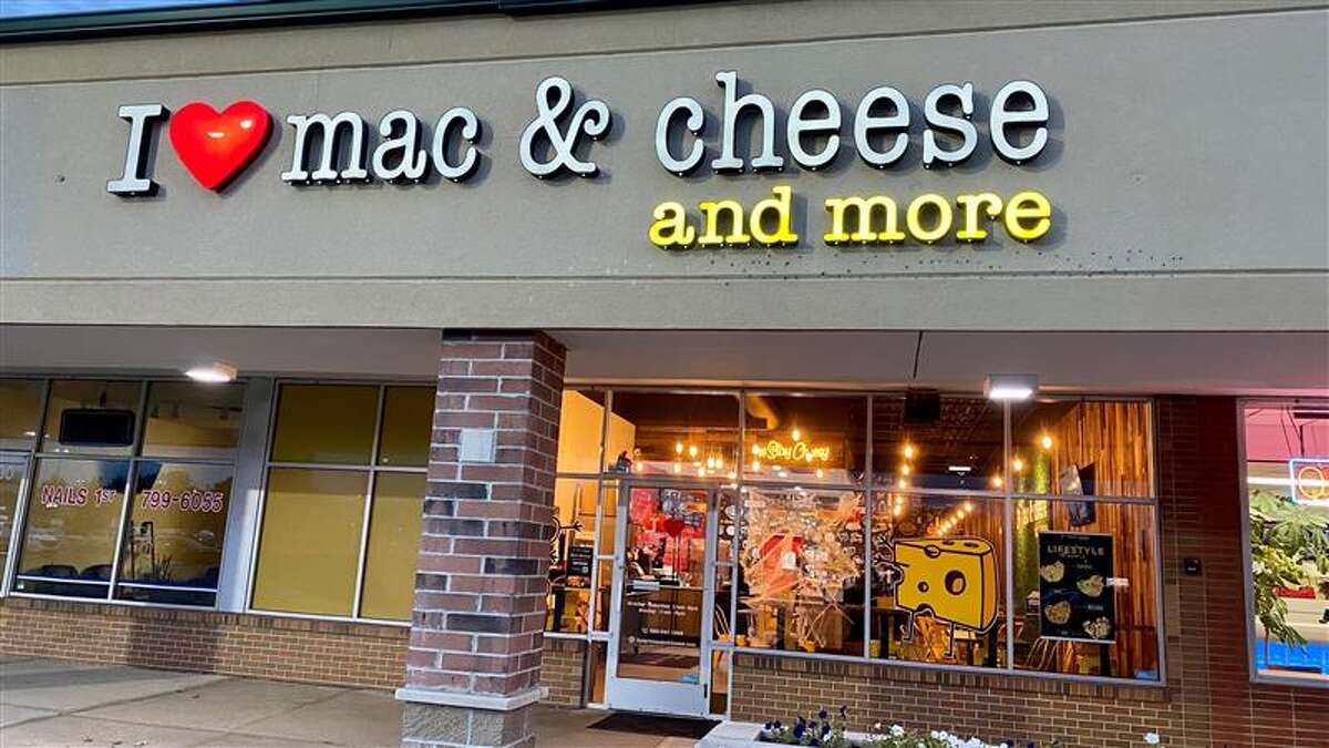 I Heart Mac and Cheese provides buildyourown comfort food experience