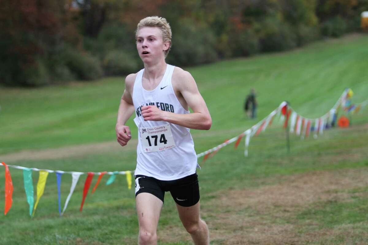 2023 CT high school boys cross country championships roundup.